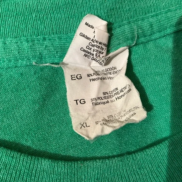 Vintage 90s Tee Green Celtic Cross Graphic T-Shirt St. Patrick’s Day Retro XL - Picture 13 of 14